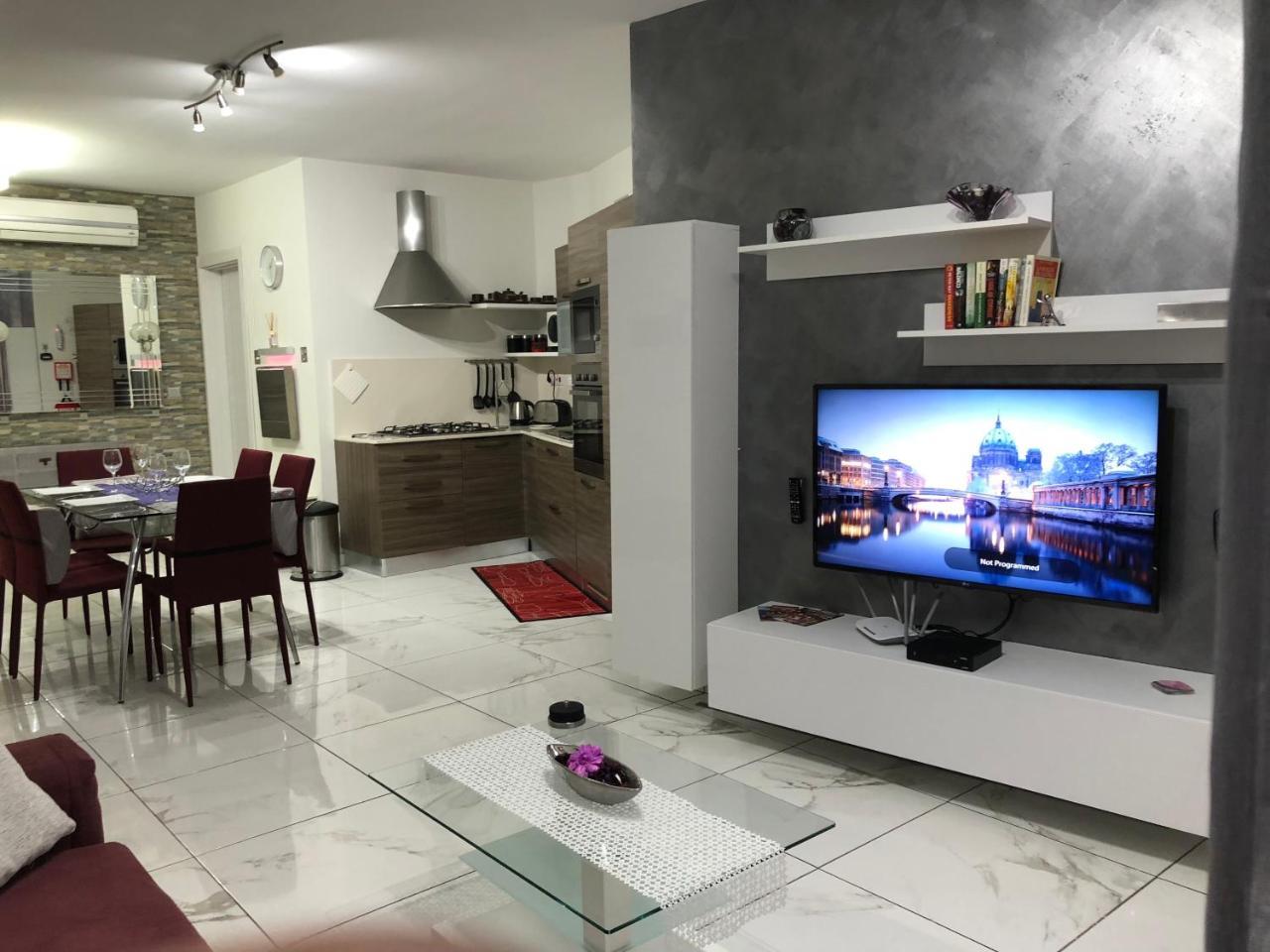 Marsascala Sea View Apartment & Penthouse Марсаскала Екстер'єр фото